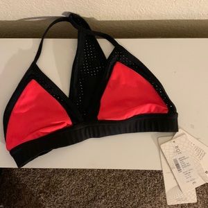 Body language sports bra